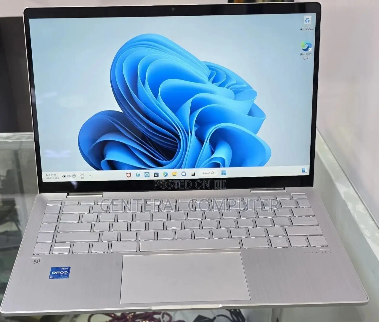 New Laptop HP Pavilion X360 13t 8GB Intel Core I5 SSD 512GB