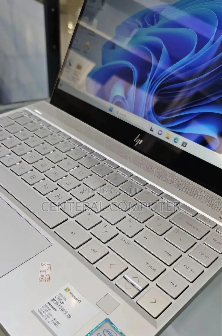 New Laptop HP Envy Pro 8GB Intel Core I5 SSD 512GB