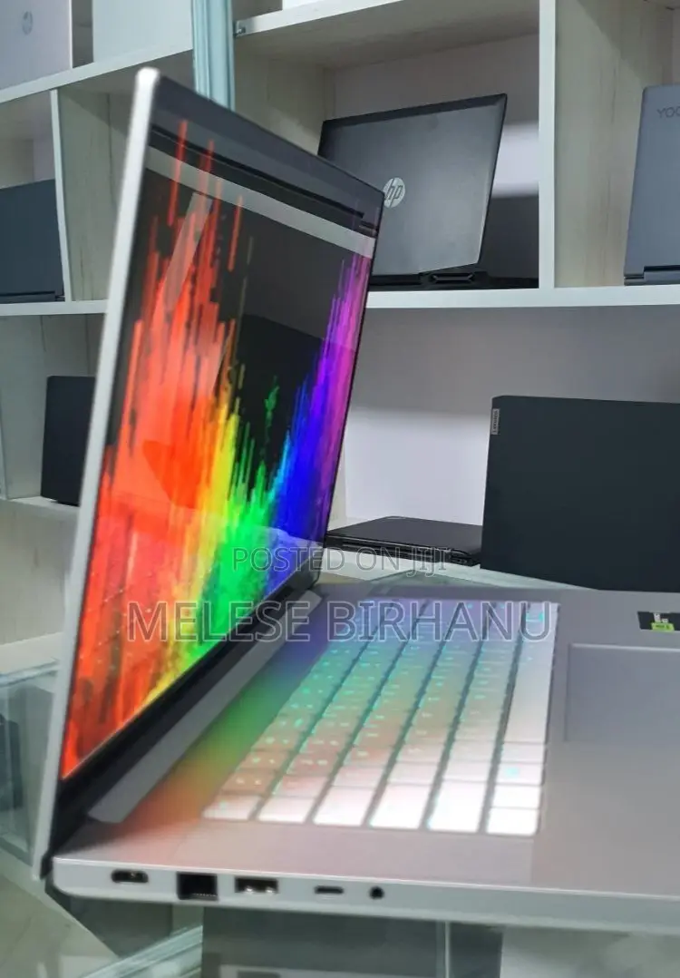 New Laptop Razer Blade 16GB Intel Core I7 SSD 1T