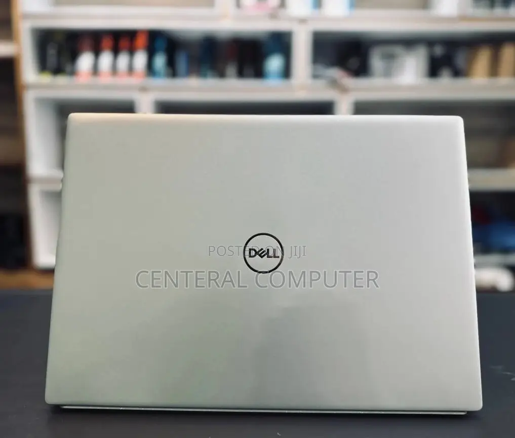 New Laptop Dell Inspiron 11 3168 16GB Intel Core I7 SSD 512GB
