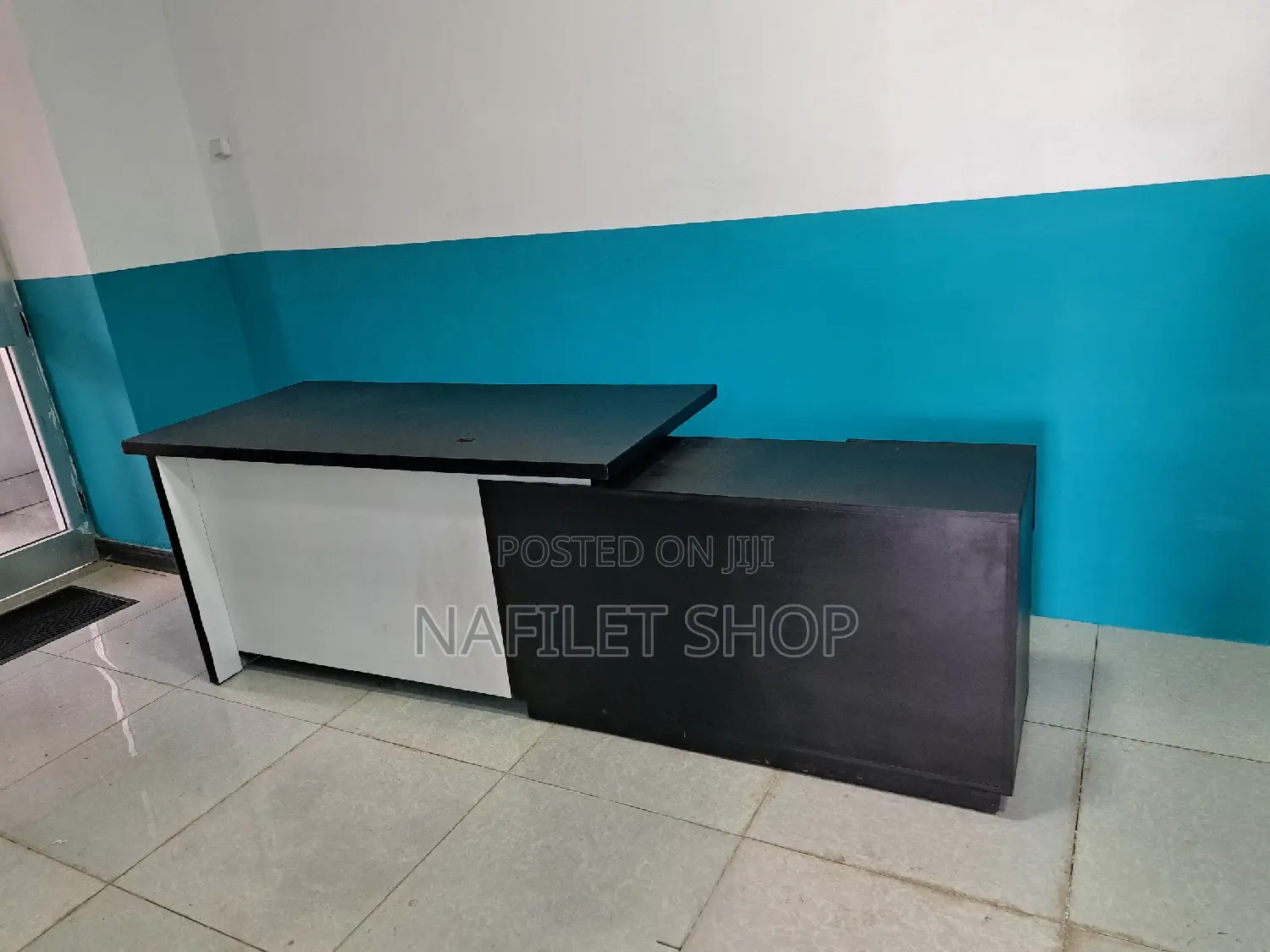 Office Manager Table