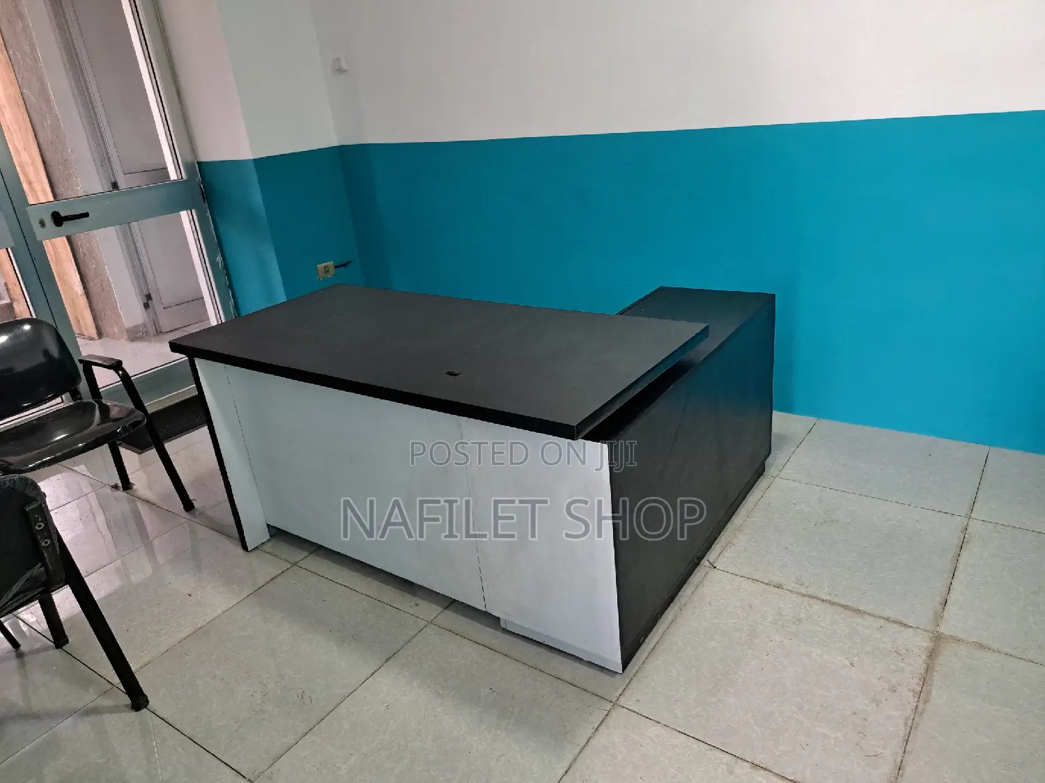 Office Manager Table