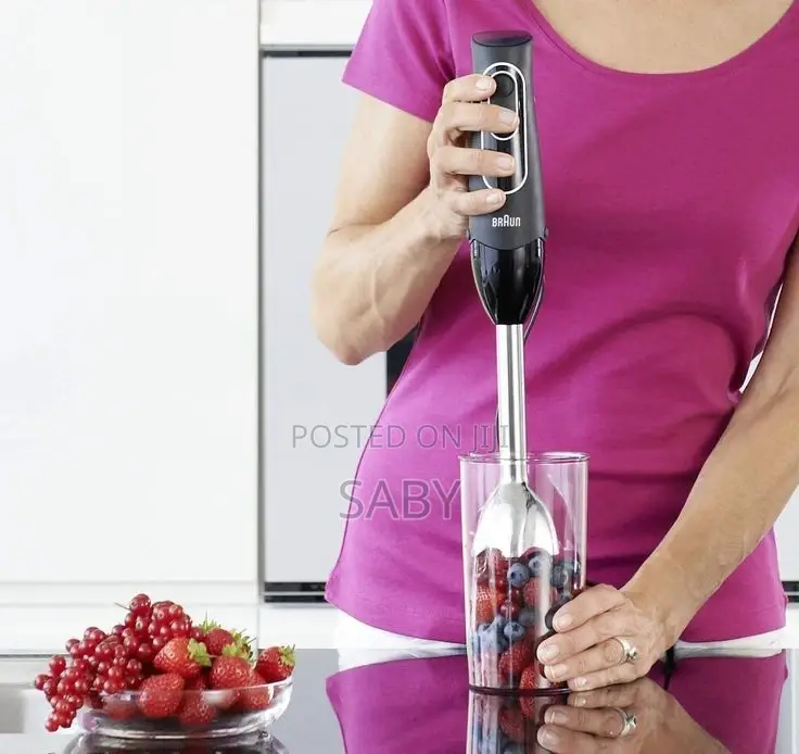 Hand Belnder With Cup