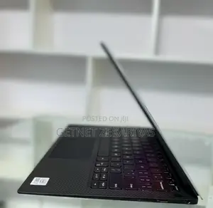 New Laptop Dell Latitude 5310 8GB Intel Core I7 SSD 256GB