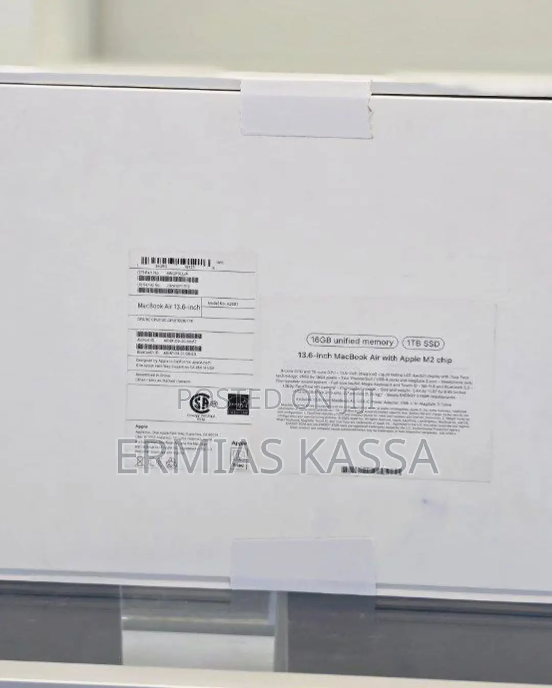 New Laptop Apple MacBook Air 2022 M2 16GB Apple M2 SSD 1T