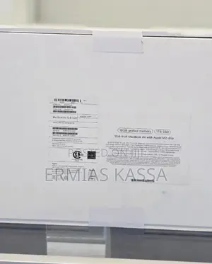 New Laptop Apple MacBook Air 2022 M2 16GB Apple M2 SSD 1T