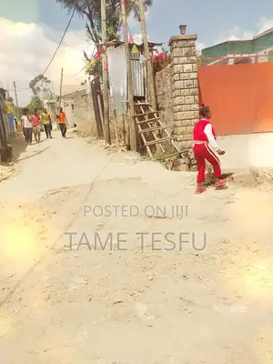 Furnished 3bdrm House in Kotobe Hisphalti Dar, Yeka for sale