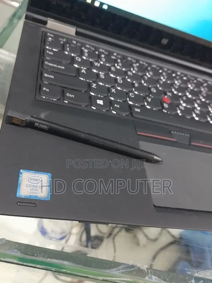 New Laptop Lenovo Yoga 260 8GB Intel Core I5 SSD 512GB