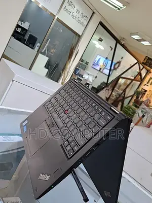 New Laptop Lenovo Yoga 260 8GB Intel Core I5 SSD 512GB