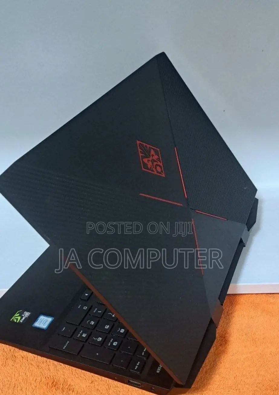 New Laptop HP Omen 15 8GB Intel Core I7 HDD+SSD 1.5T