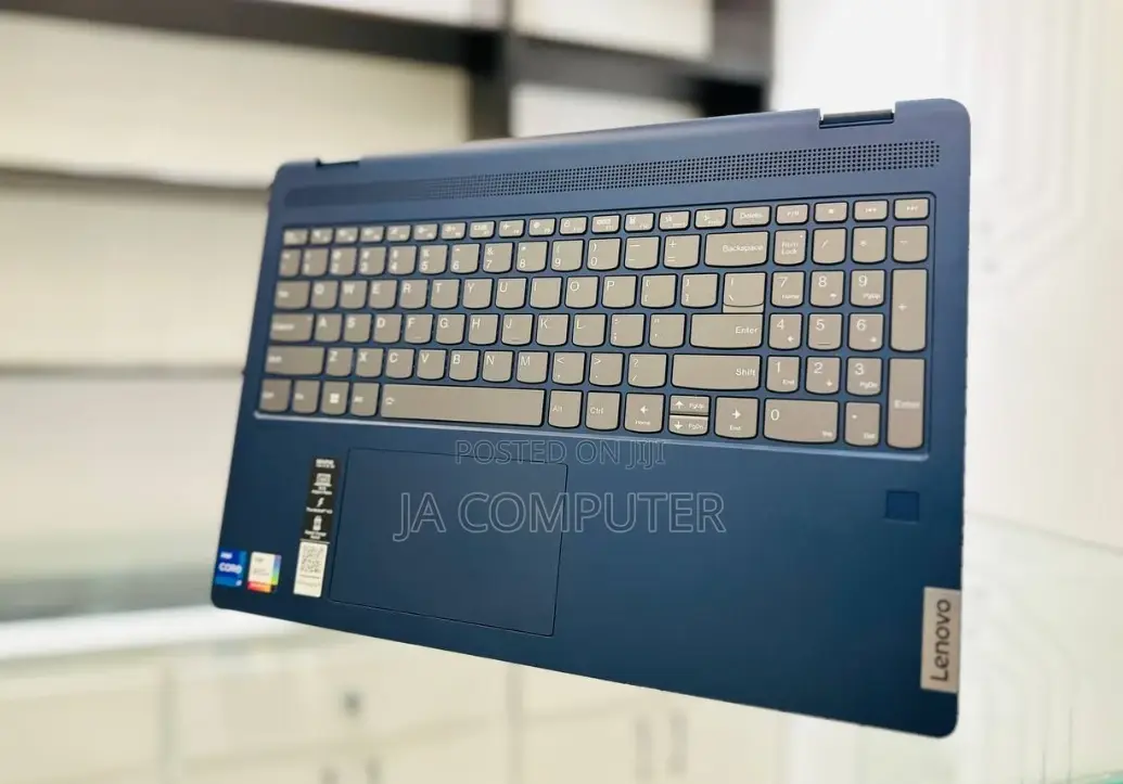 New Laptop Lenovo Ideapad 3 16GB Intel Core I7 SSD 512GB