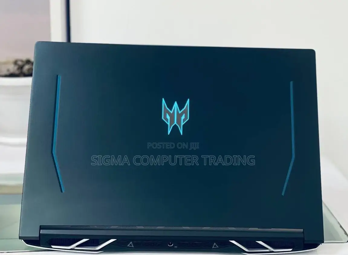 New Laptop Acer Predator Helios 300 16GB Intel Core I9 SSD 512GB