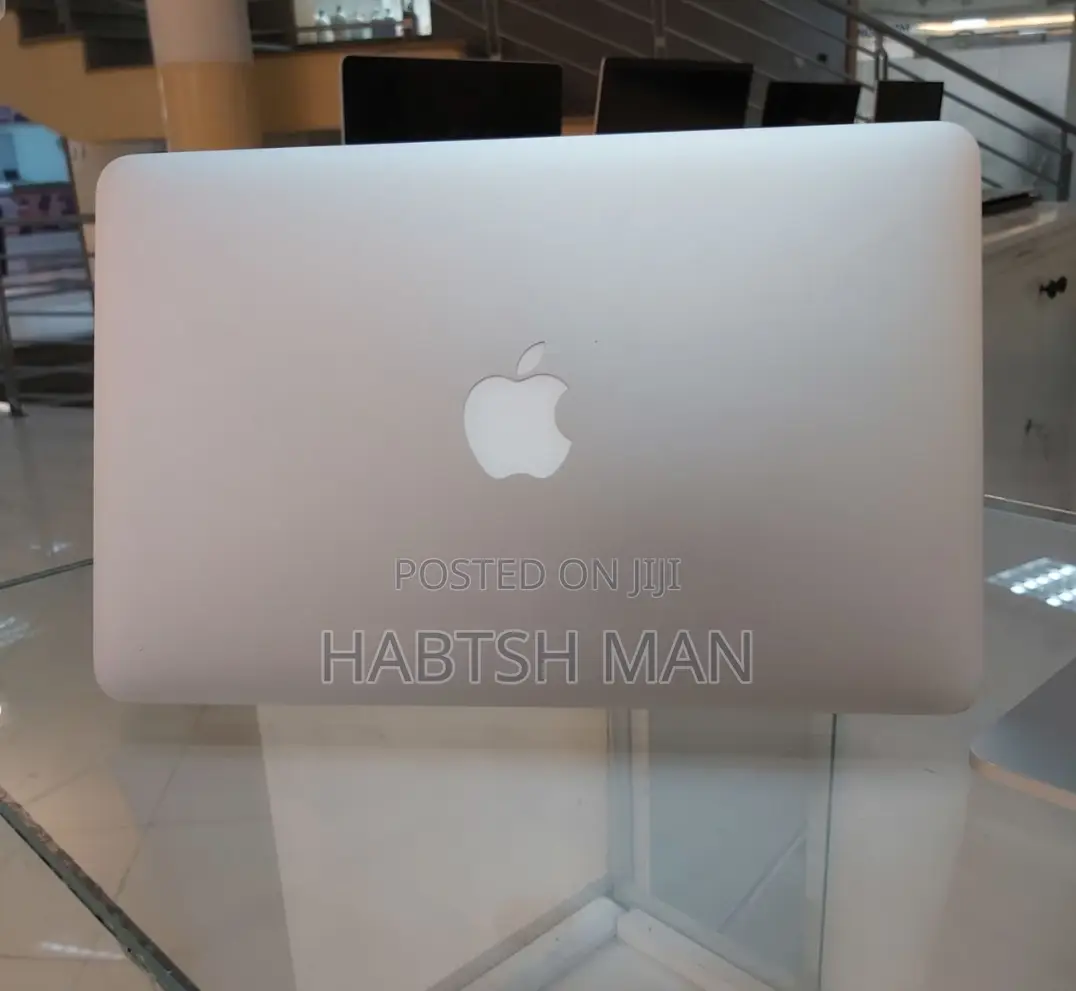 New Laptop Apple MacBook Air 2013 4GB Intel Core I5 SSD 256GB