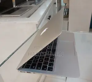 New Laptop Apple MacBook Air 2013 4GB Intel Core I5 SSD 256GB
