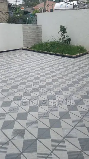 3bdrm Villa in የሚሸጥ ቪላ ይርር ጃክሮስ, Bole for sale