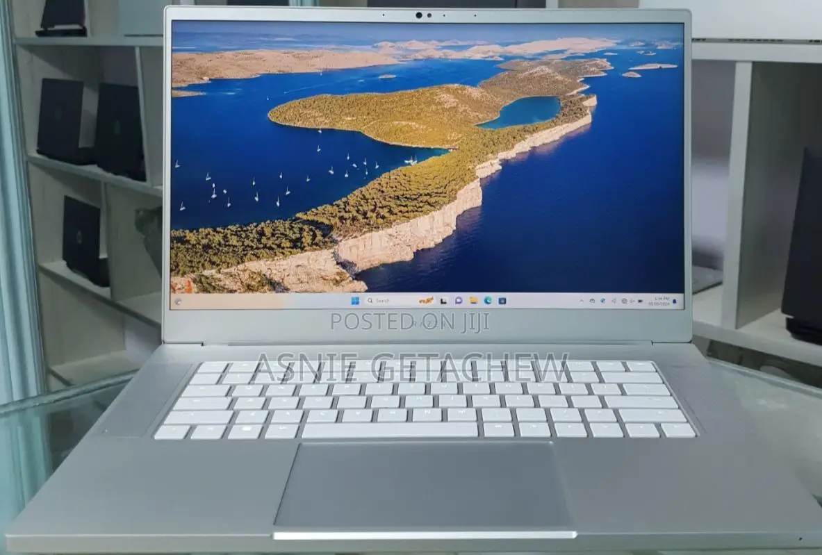 New Laptop Razer Blade 16GB Intel Core I7 SSD 512GB