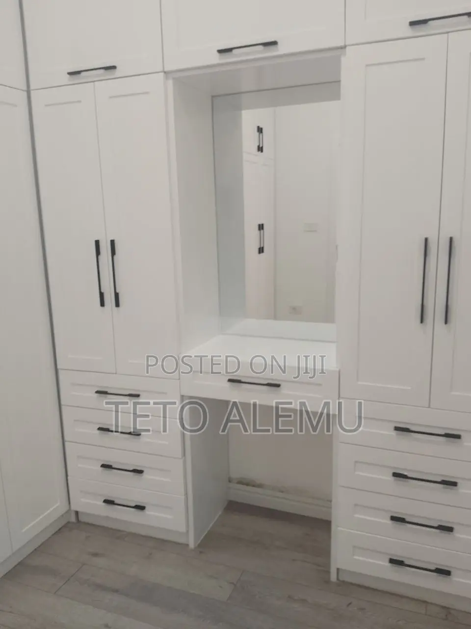 6bdrm House in የሚሸጥ ቤት ሀይሌ ጋርመት, Akaky Kaliti for sale