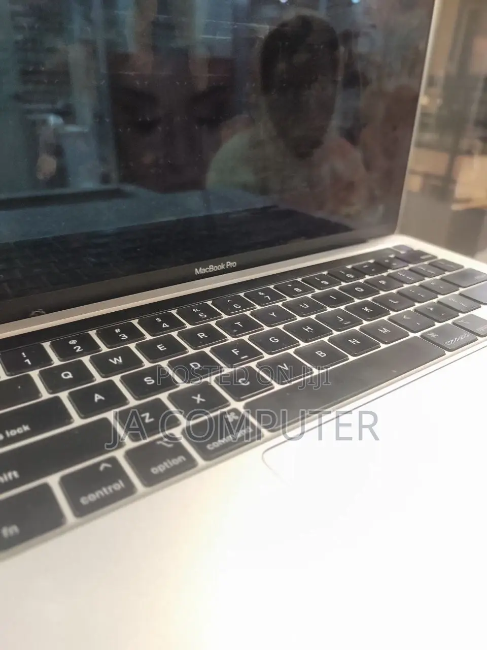 New Laptop Apple MacBook Air 2020 M1 8GB Intel Core I5 SSD 256GB