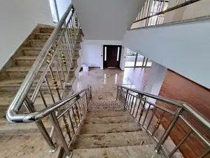 6bdrm House in የሚሸጥ ቤት ወሰን አካባቢ, Yeka for sale