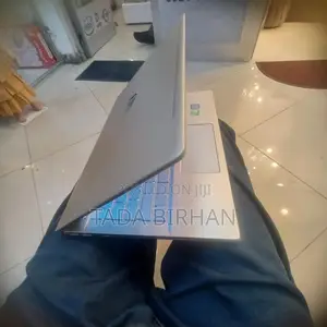 New Laptop HP Pavilion 15 8GB Intel Core I5 SSD 512GB