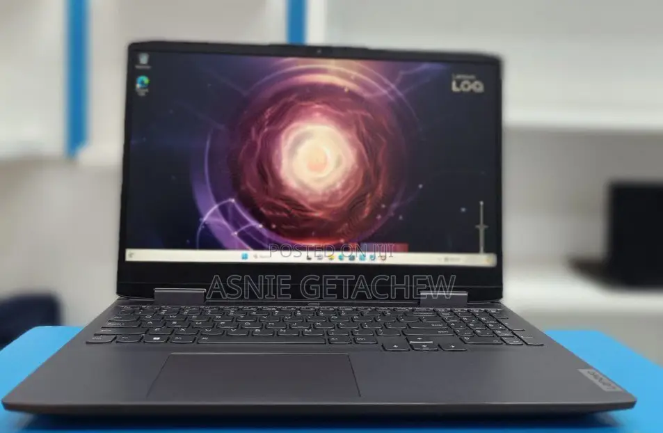 New Laptop Lenovo 8GB Intel Core I7 SSD 512GB