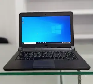 New Laptop Dell Latitude 13 3340 4GB Intel Core I5 HDD 500GB