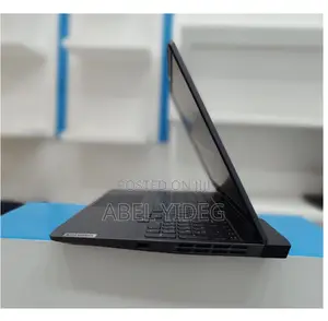 New Laptop Lenovo LOQ 15IRH8 8GB AMD Ryzen 7 SSD 512GB