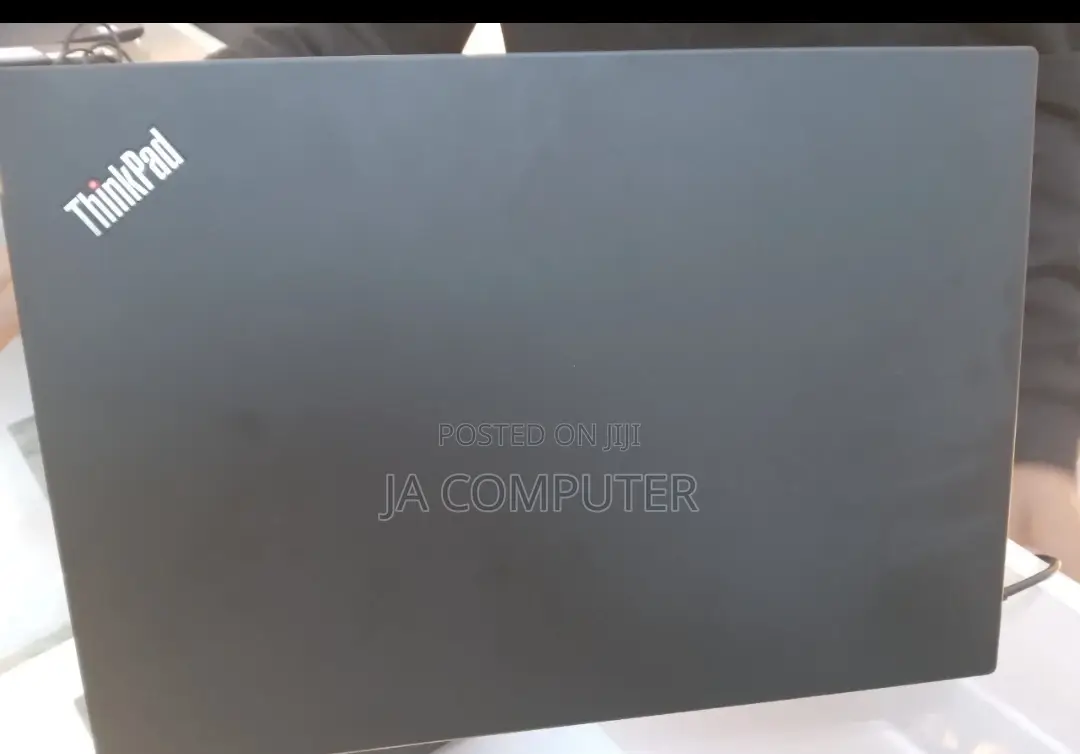New Laptop Lenovo ThinkPad T14 16GB Intel Core I7 SSD 512GB