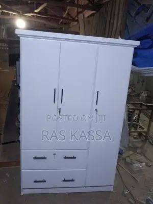 Photo - 1,20 ቁም ሳጥን