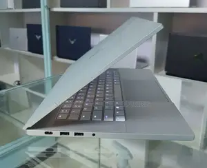 New Laptop Razer Blade 16GB Intel Core I7 SSD 512GB