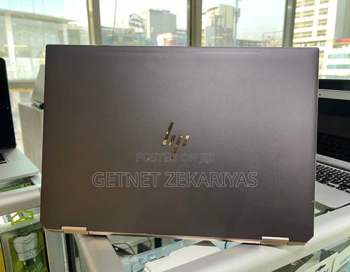 New Laptop HP Spectre 16GB Intel Core I7 SSD 512GB