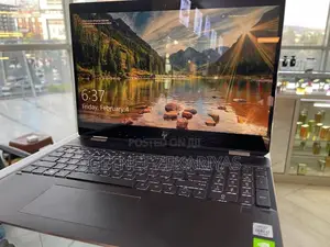 New Laptop HP Spectre 16GB Intel Core I7 SSD 512GB