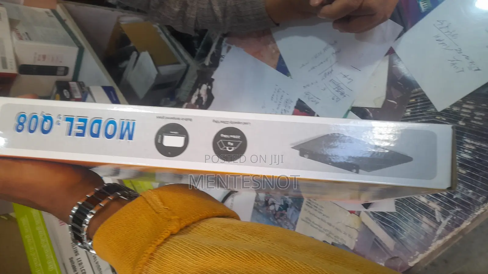 Tv Riciver Mount (ለሪሲቨር , ለላፕቶፕ , ለ ፕሌስቴሽን መስቀያ