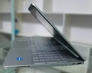 New Laptop HP Pavilion 15 8GB Intel Core I3 SSD 512GB