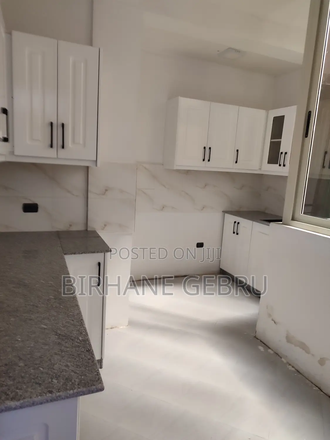 3bdrm Apartment in Apartiment, Bole for rent