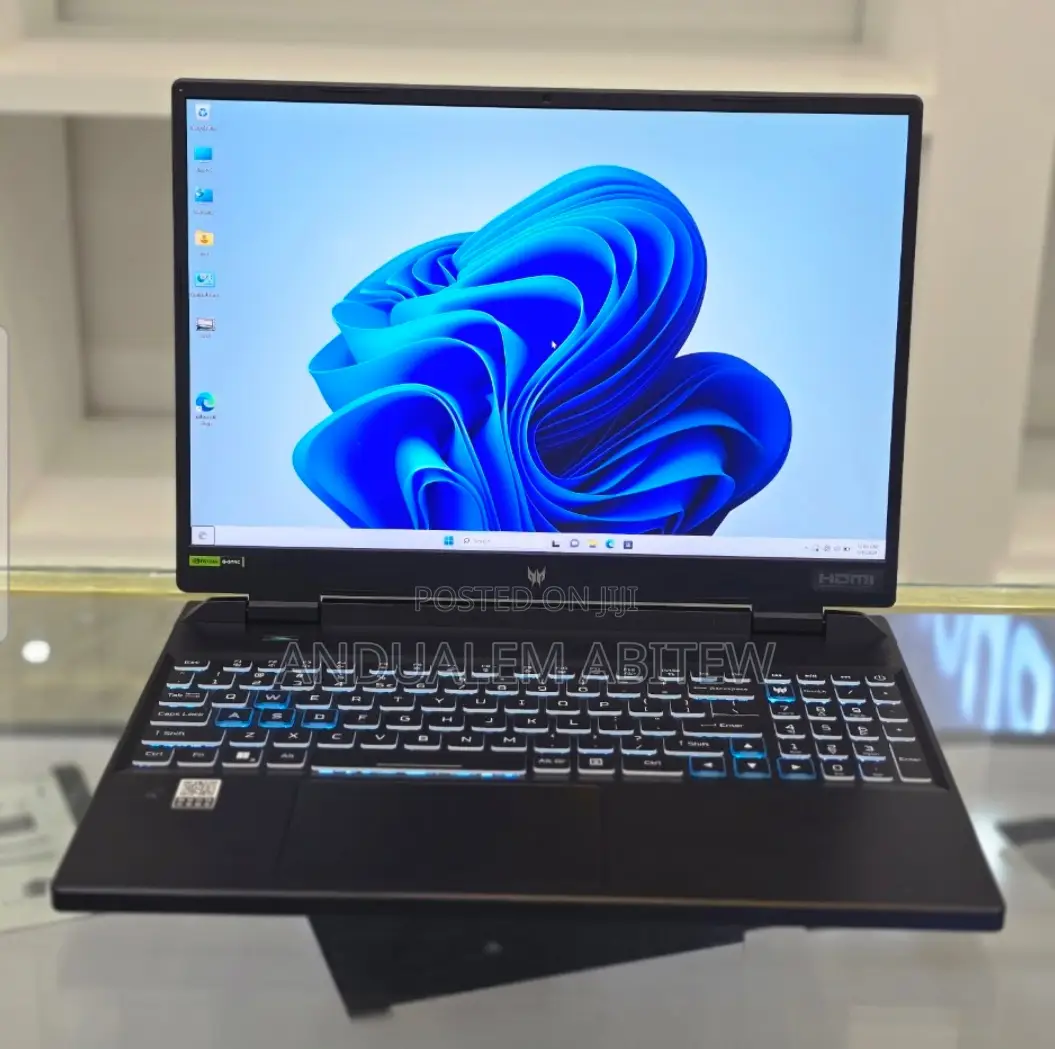 New Laptop Acer Predator Helios 300 16GB Intel Core I9 SSD 1T