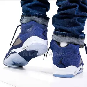 Photo - Air Jordan 5 Midnight Navy High Master Quality Luxury Shoe