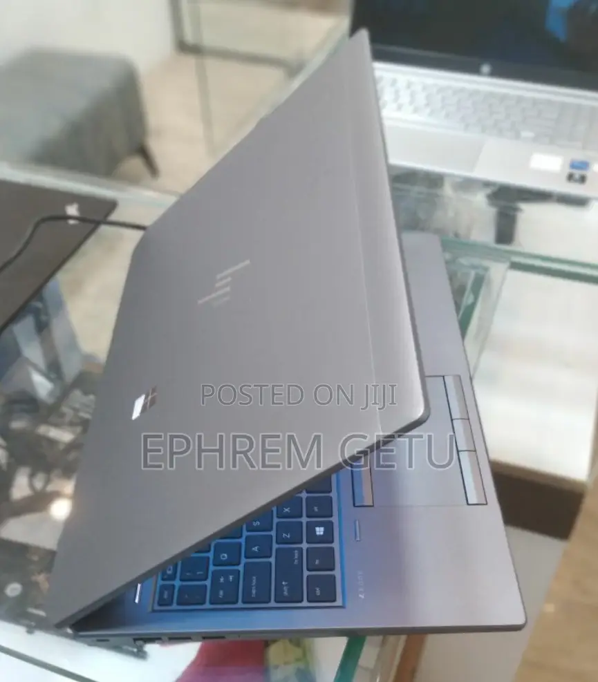 New Laptop HP ZBook 15 16GB Intel Core I7 SSD 512GB