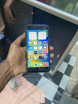 Apple iPhone 8 Plus 64 GB Black