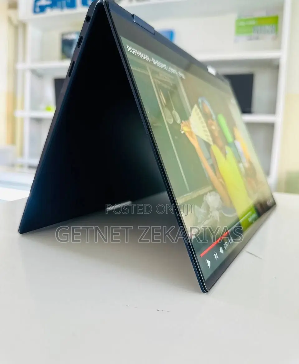 New Laptop Samsung Galaxy Book 2 16GB Intel Core I7 SSD 512GB