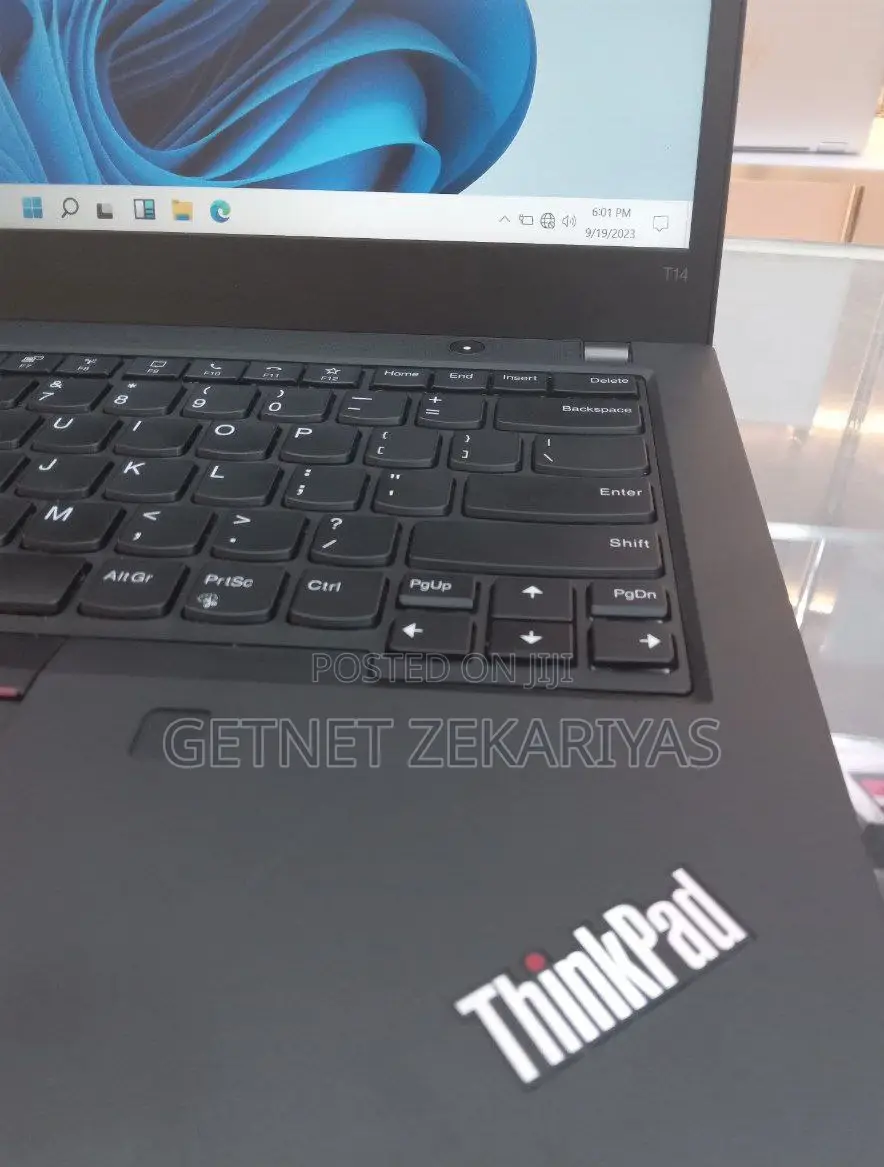 New Laptop Lenovo ThinkPad T14 16GB Intel Core I7 SSD 512GB