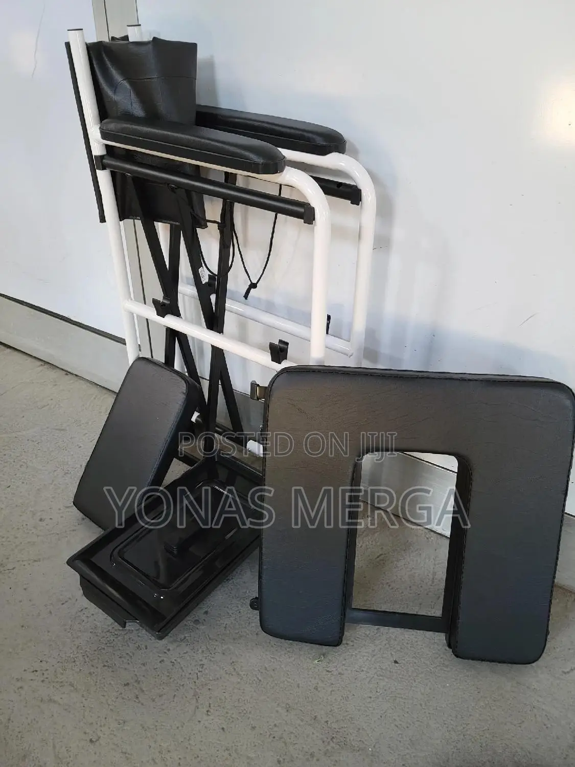 Popo Chair`Commode Chair°ባለፖፖ የታካሚ መፀዳጃ :Toilet Chair