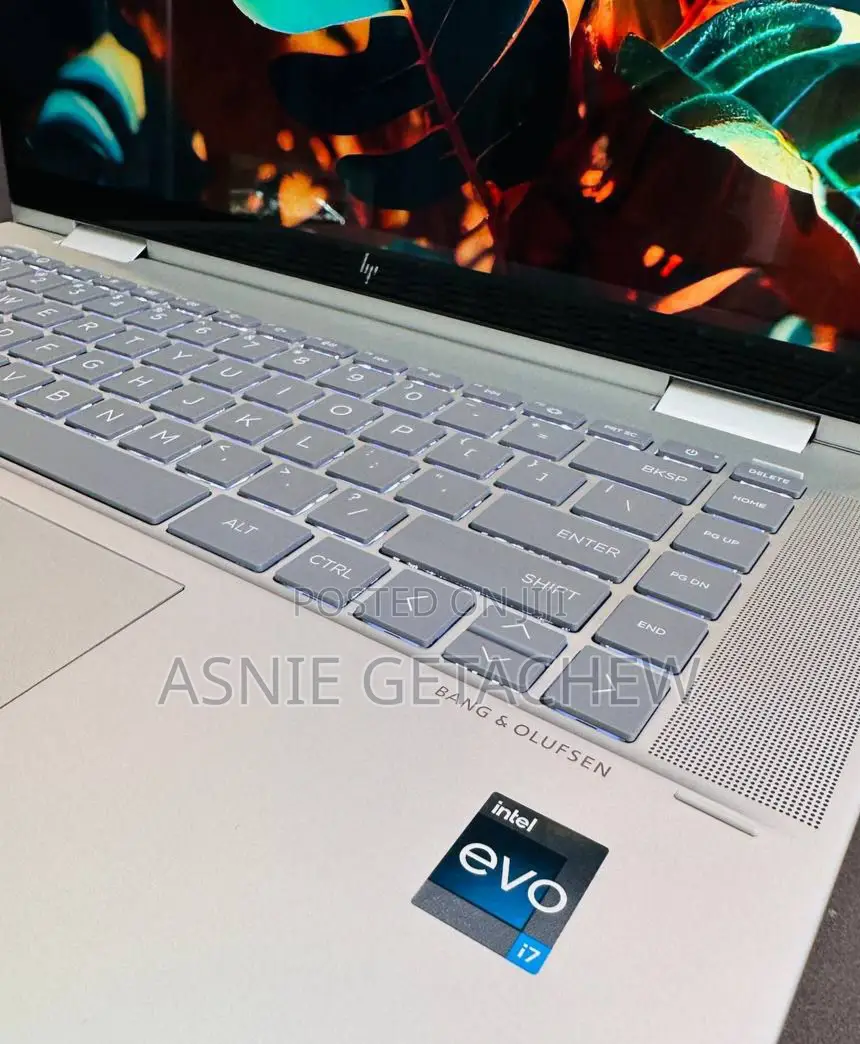 New Laptop HP Envy X360 16GB Intel Core I7 SSD 1T