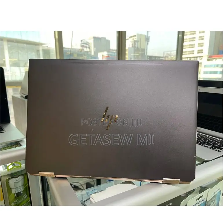 New Laptop HP Spectre X360 15 16GB Intel Core I7 SSD 512GB