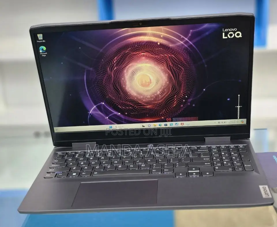 New Laptop Lenovo 16GB AMD Ryzen 7 SSD 1T