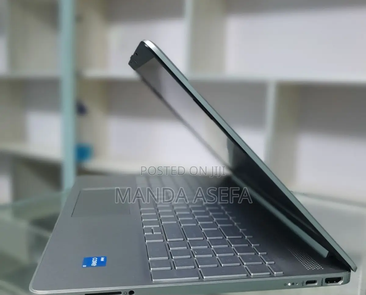 New Laptop HP Stream Notebook 8GB Intel Core I3 SSD 512GB