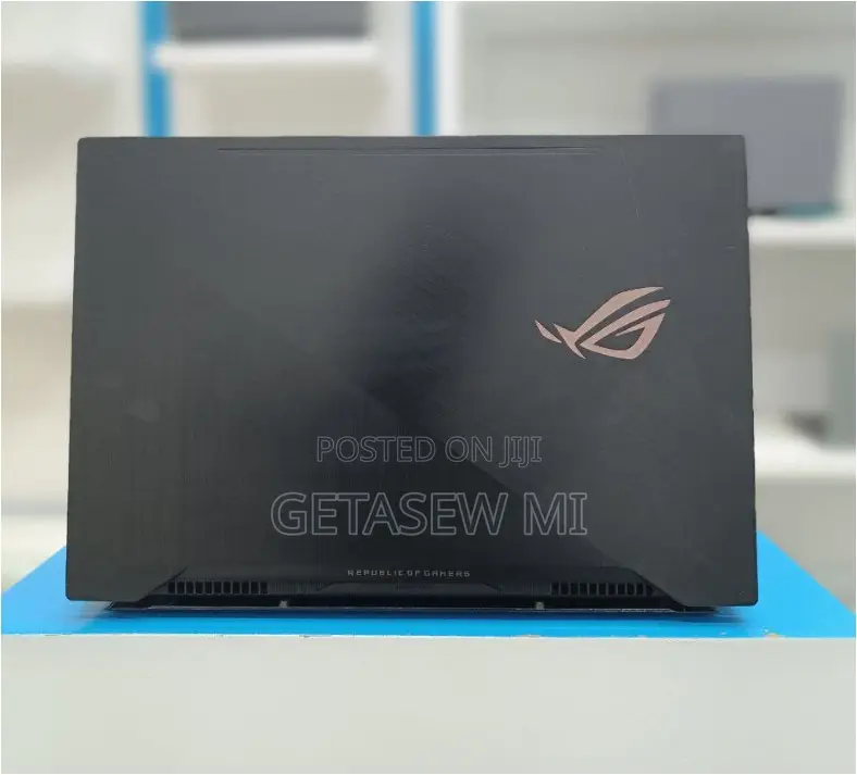 New Laptop Asus 16GB Intel Core I7 SSHD+SSD 256GB