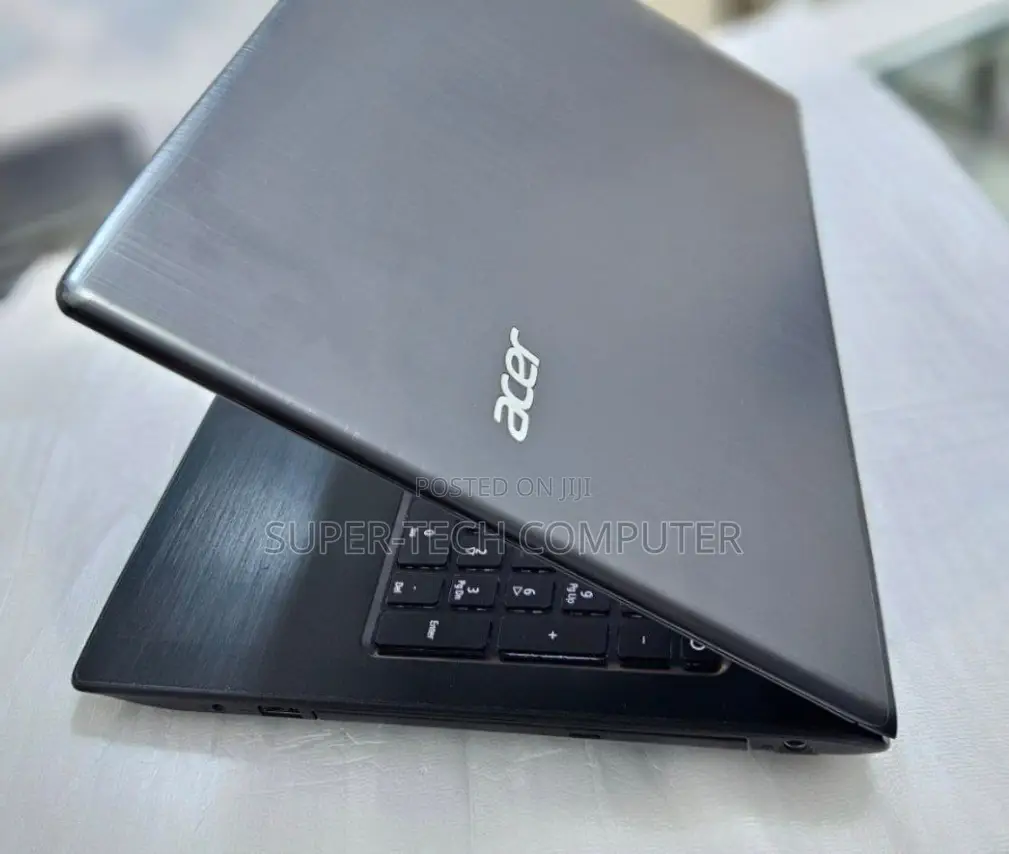 New Laptop Acer Aspire 10E Switch SW3 013 4GB Intel Core I3 HDD 500GB