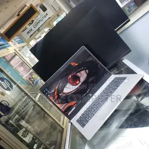 New Laptop HP EliteBook 840 G5 16GB Intel Core I7 SSD 512GB