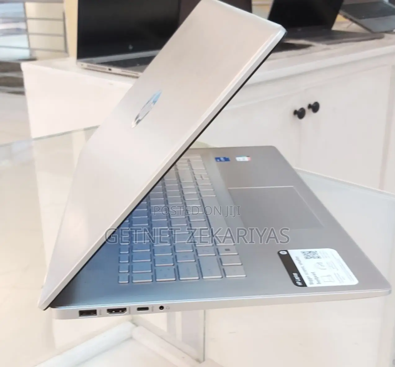 New Laptop HP Stream Notebook 8GB Intel Core I5 SSD 256GB